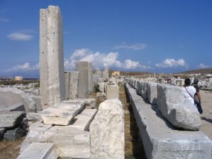 Geometric scene of blocks and pillars
