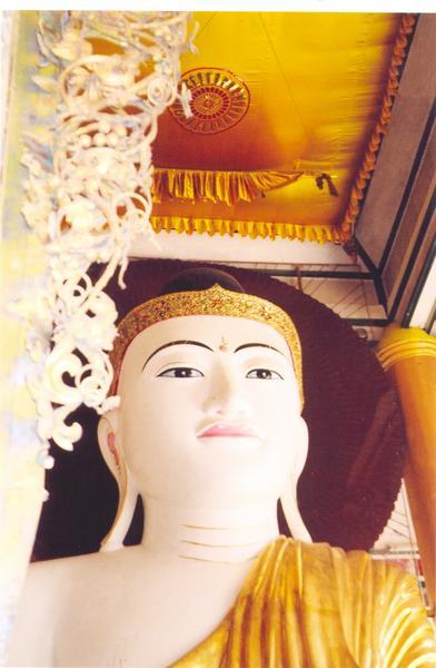 Buddha at Shwedagon