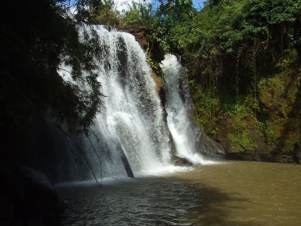 Kinchaa Waterfall