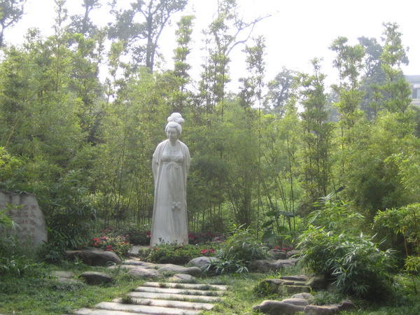 Statue of Xue Tao