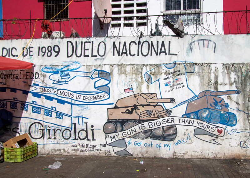 Mural depicting the US invasion in 1989