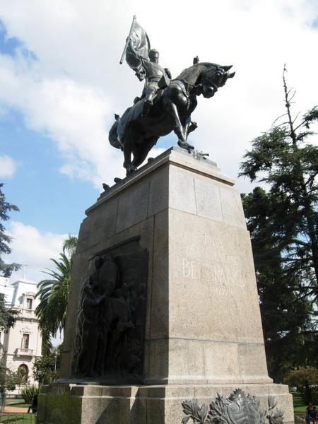 General Belgrano in Plaza Belgrano