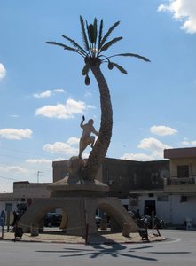 Palm Tree Monument