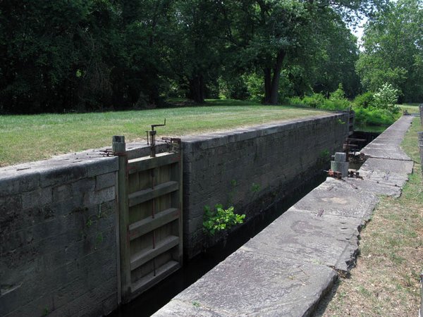 Canal locks
