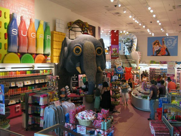 Sugar with Lucy the Elephant