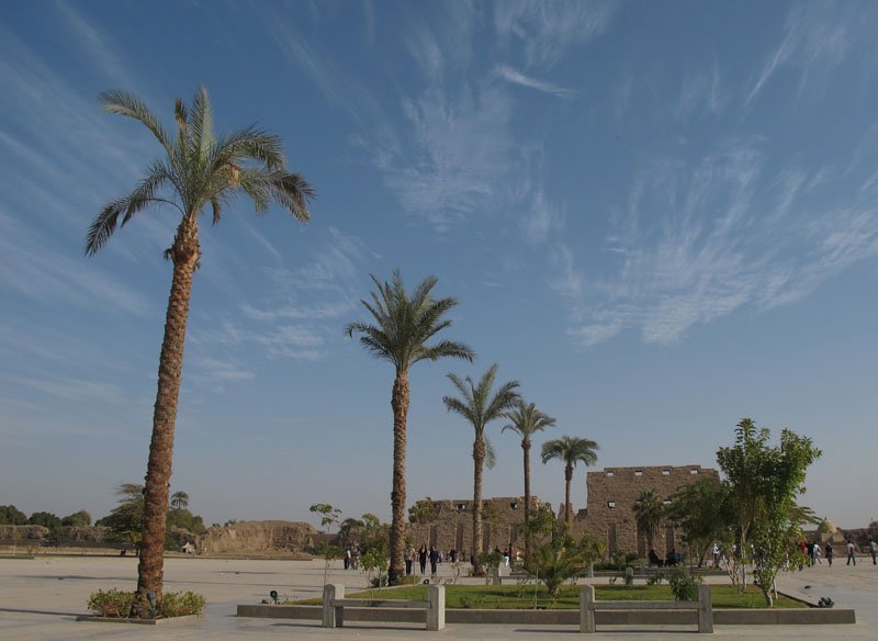 Karnak temple plaza