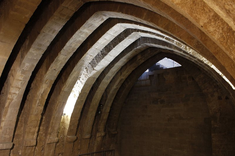 Vaulted chamber