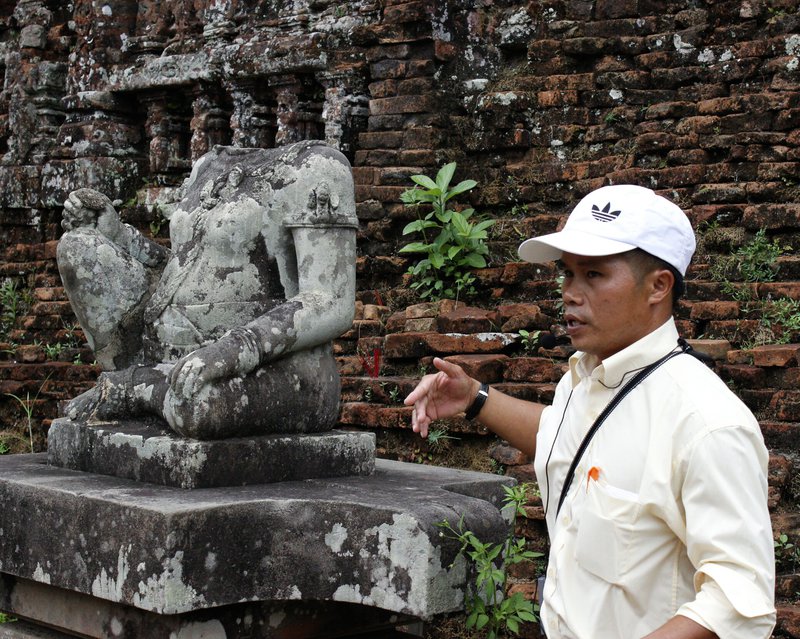 Our guide, Vinh