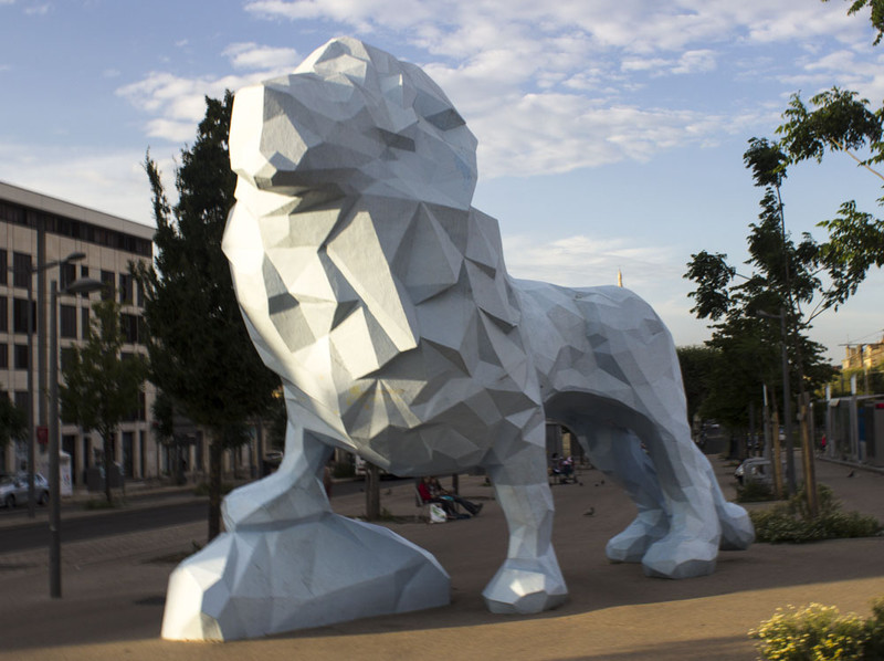 The Lion on Stalingrad Square
