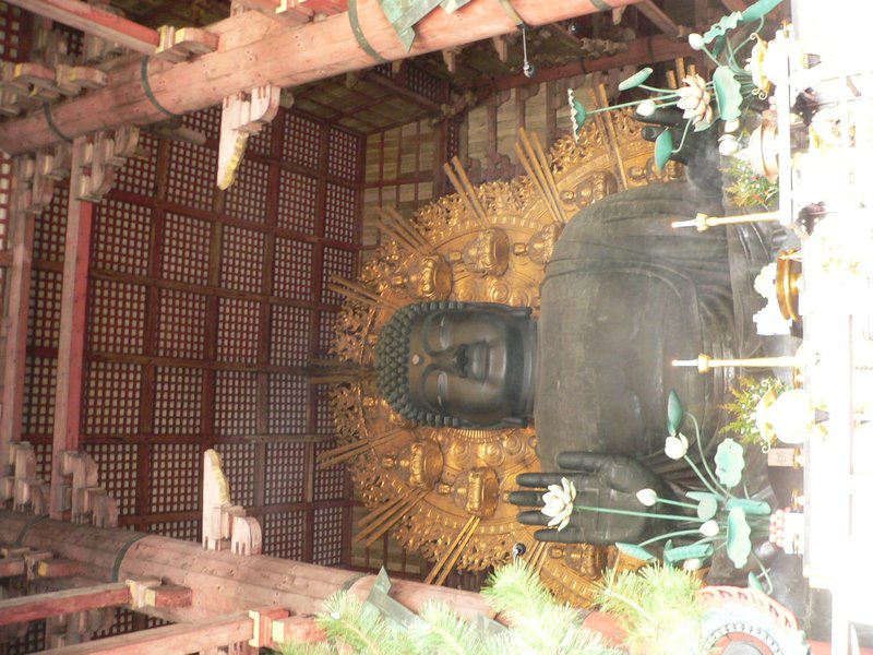 Buddha statue inside Todaiji