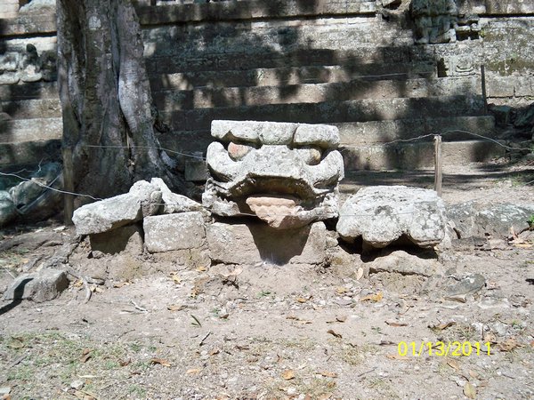 Copán sculpture