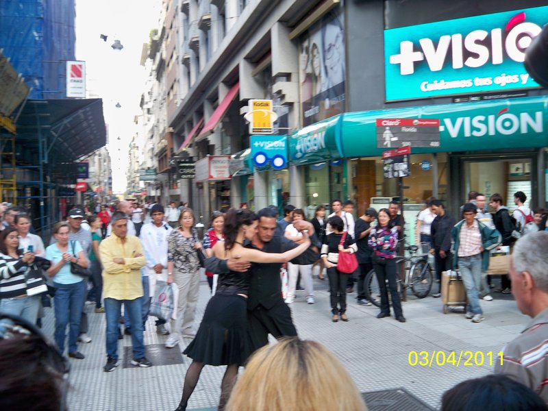 Tango in the street