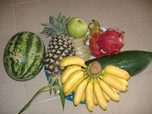 Our exotic fruit bowl!