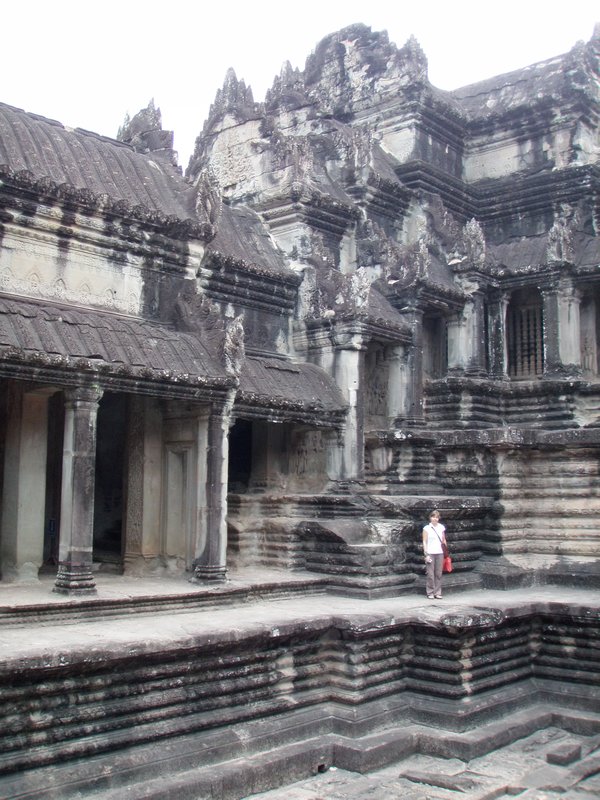 Amy Angkor Wat