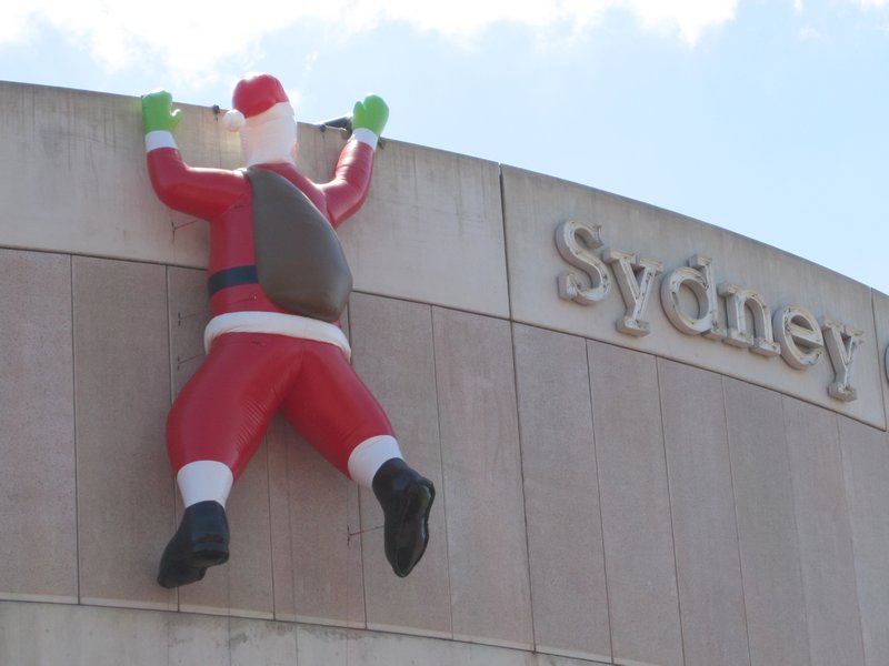 Sydney Santa