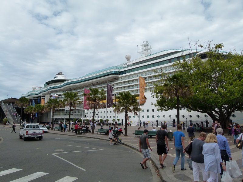 The HUGE cruise ship