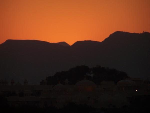 Last sunset in Udaipur 4
