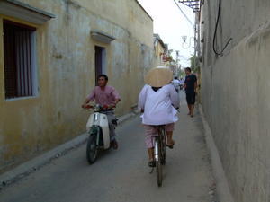 a narrow alley in Hoi An