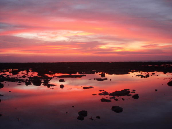 Sunset on Hat Khlong Khong beach