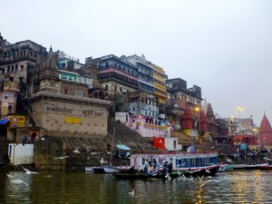 Varanasi à l'aube