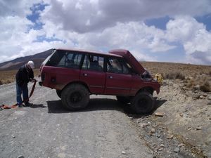Stuart gets the Land Rover Stuck!