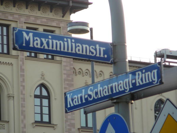 Karl & Max Strasse