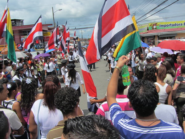 Desfile Fiesta de la Independencia en Siquirres