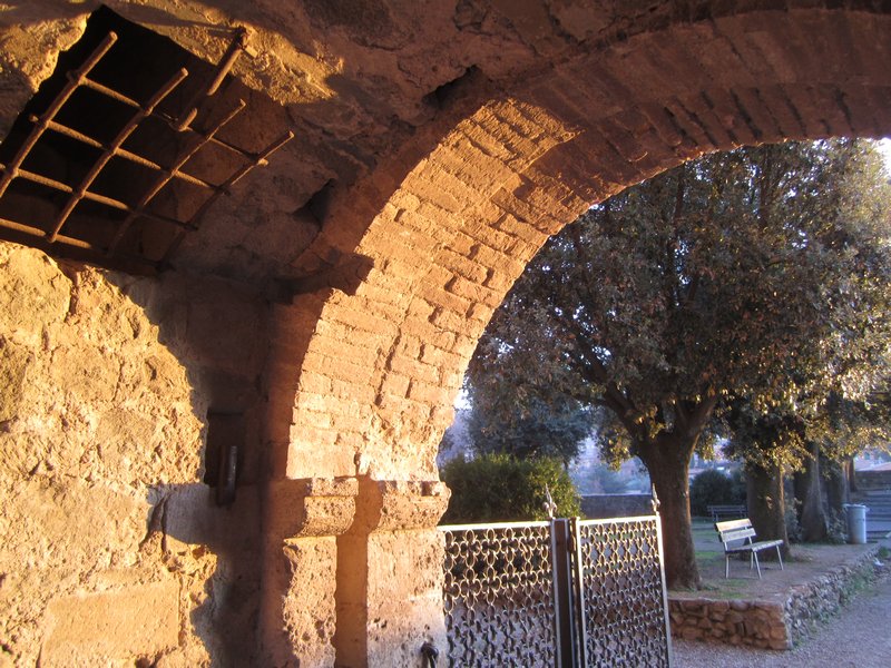 Passage into the garden of the Fort at Montalcino