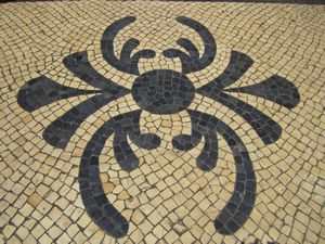 Cobblestone pattern in sidewalk