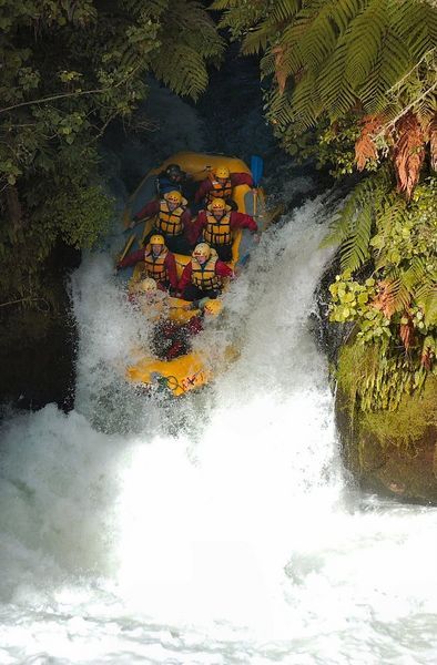 Kaituna Rafting - Over the 7m Tutea Falls