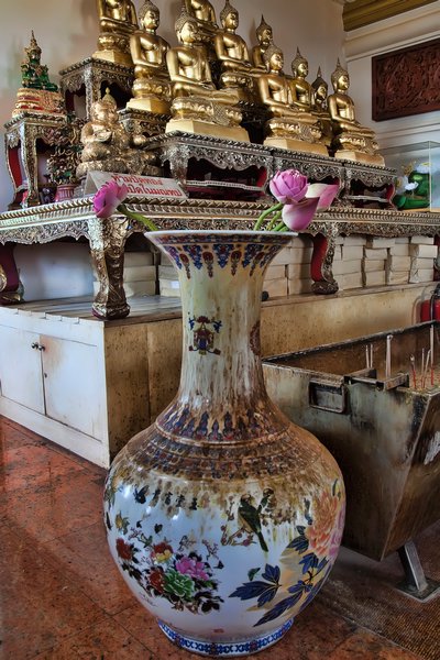 Temple Lotus - Wat Saket