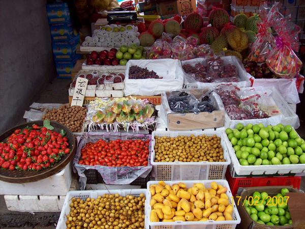 Yangshuo Fruit Stall