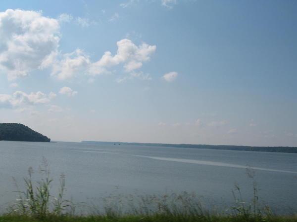 Kentucky Lake/ Tennessee River