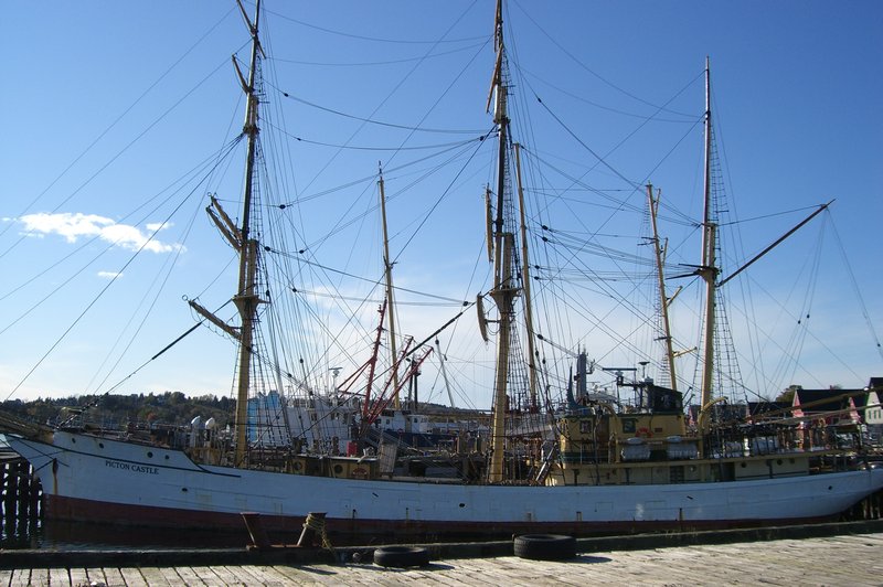 Lunenburg, NS Tall Ship