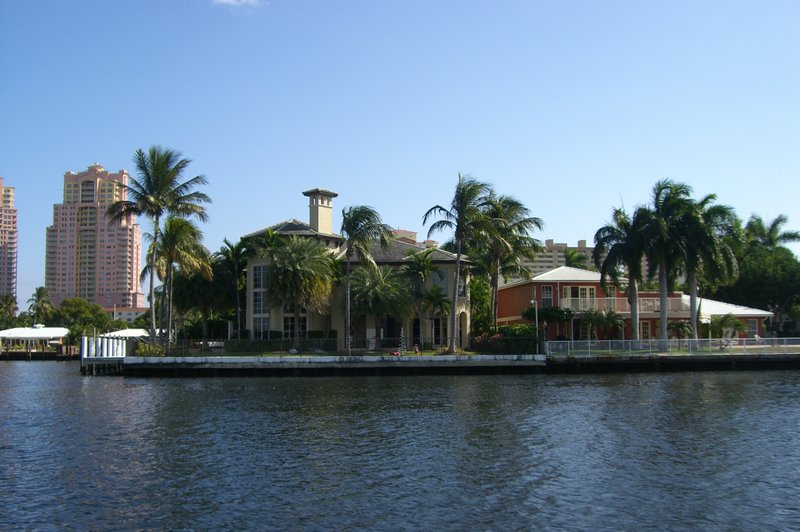 Another mansion along intercoastal waterway