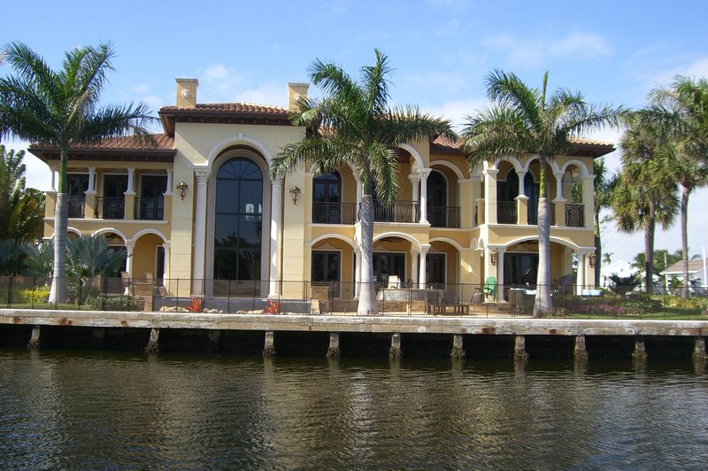 Mansion along intercoastal waterway, Ft. Lauderdale