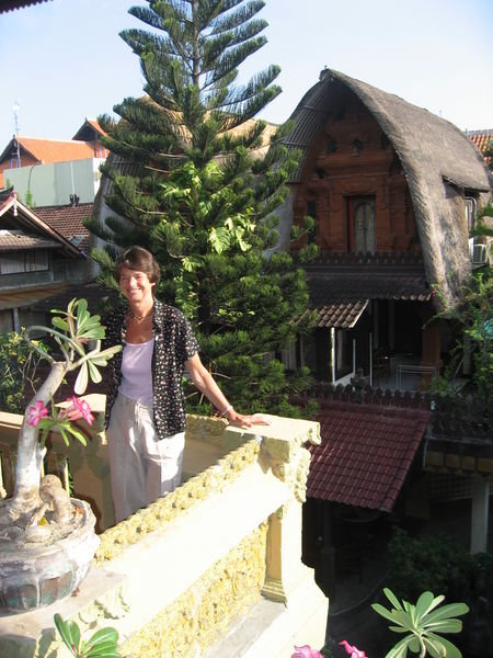Hotel Lumbung Sari, Leggian