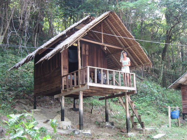 Our Hut, Ko Wai