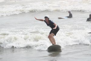 Riding the Surf