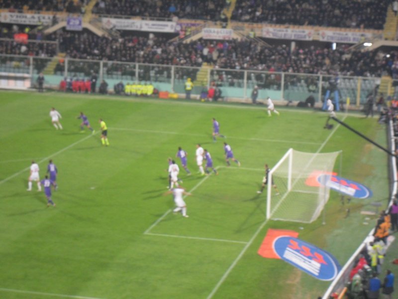 Fiorentina v Milan