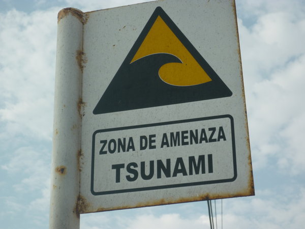 Warning signs in Huanchaco