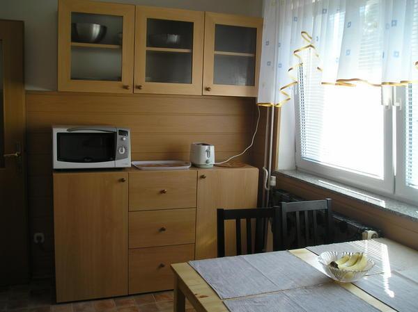 Microwave/More Cupboards