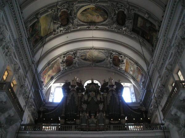 Beautiful Organ that was being played... 