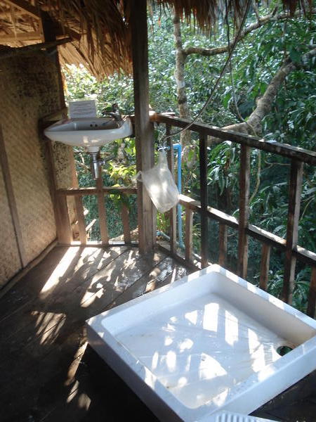 The treehouse had a bathroom too - here's the shower!
