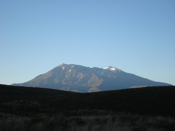 7.30am in the morning at the start of the Tongariro Crossing
