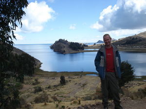 Another pause for breath during our 17km trek from Copacabana to Yampupata