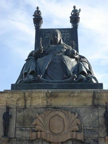 Queen Victoria's Statue outside her memorial