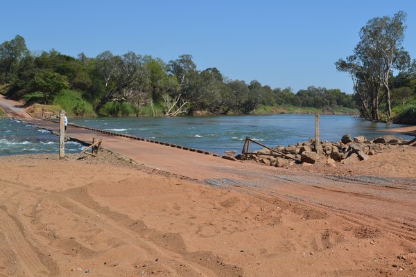 Daly River Crossing 