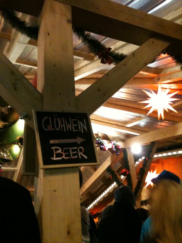Gluhwein & beer sign
