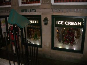 Henley's sweet shop
